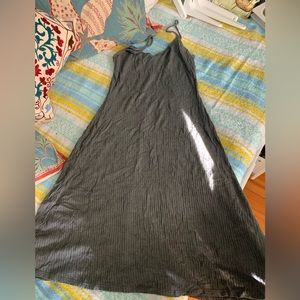 Grey knit midi Reformation dress Size M